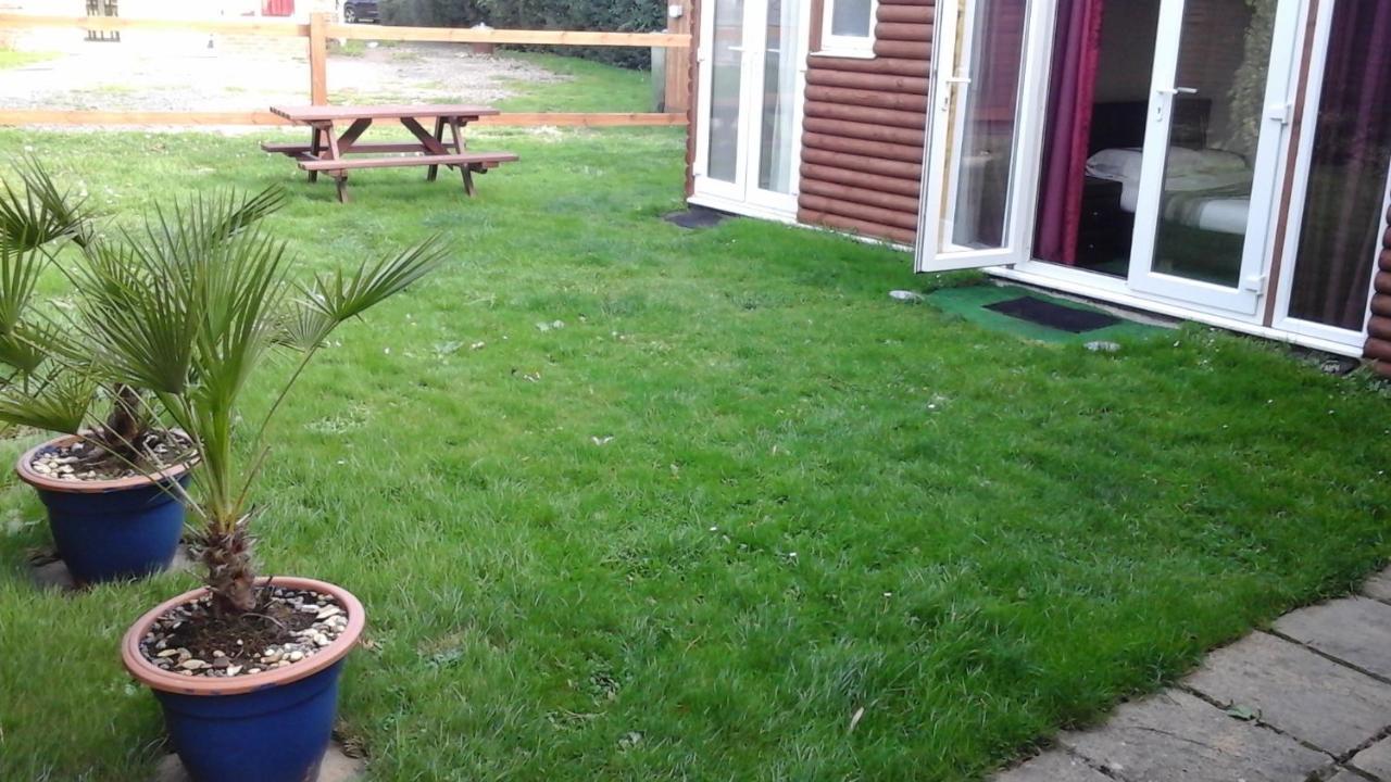 Elm House Accommodation Wisbech Exterior foto
